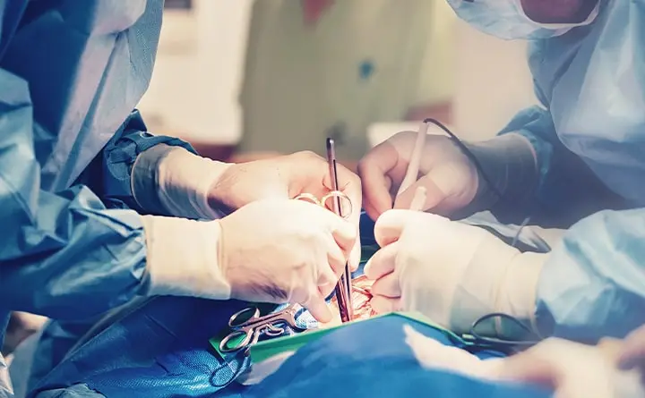Phẫu thuật sỏi niệu quản được chỉ định tùy từng trường hợp cụ thể